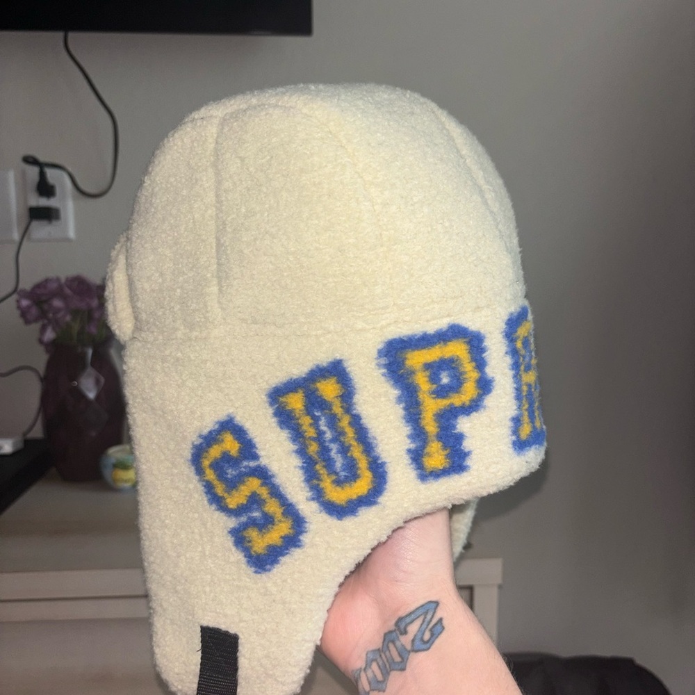 Supreme shearling trappers hat